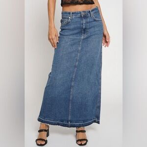Stretchy Denim Maxi Skirt